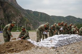 13场7球2助？TA：狼队将与队内射手王黄喜灿续约 奖励他的表现